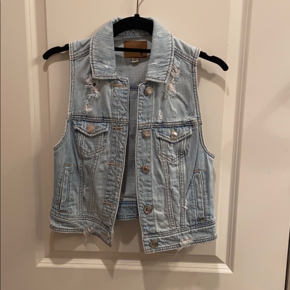 American Eagle jean vest